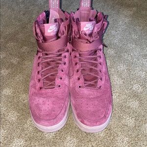 Nike Air Force ones mid-top